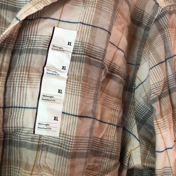 📳 Goodfellow & Co. | Plaid Button Up - Picture 3 of 3